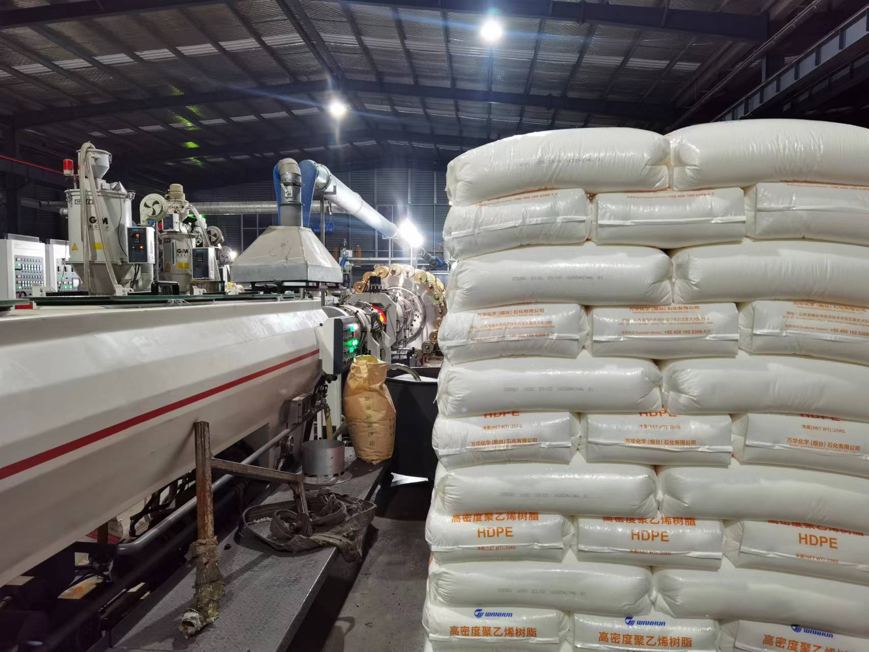 正舉新材研發(fā)部、生產(chǎn)部、銷售部、后勤部時(shí)刻準(zhǔn)備著為您提供服務(wù)(圖1)